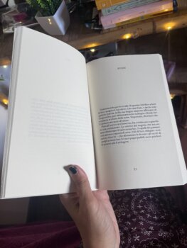 Il libro bianco di Han Kang (Adelphi edizioni)